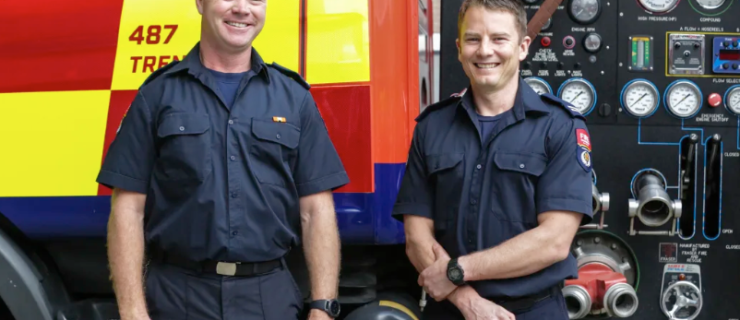 Firefighters awarded for bravery in dramatic cliff rescue operatio